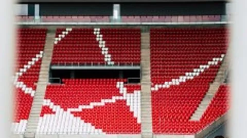 利兹联0-1不敌阿森纳，英超积分优势进一步拉大